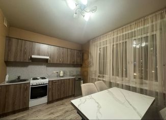 Продается 2-ком. квартира, 52.3 м2, Ногинск, улица Дмитрия Михайлова, 2