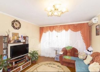 Продажа 4-комнатной квартиры, 76 м2, Тюмень, улица Федюнинского, 17, Калининский округ