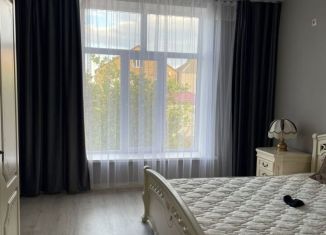 2-ком. квартира в аренду, 70 м2, Дагестан, улица Гамидова, 17