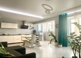 Продам трехкомнатную квартиру, 120 м2, Новокузнецк, Запорожская улица, 69А