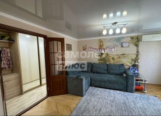 Продажа трехкомнатной квартиры, 65 м2, Ставропольский край, улица Мира, 358