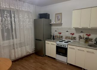 Сдается в аренду 1-ком. квартира, 38 м2, Новороссийск, проспект Ленина, 99