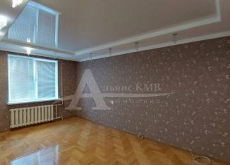 Продам 3-комнатную квартиру, 68 м2, Железноводск, Октябрьская улица, 106