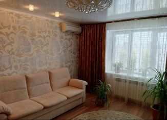 Продажа 2-ком. квартиры, 61 м2, Липецк, улица Гоголя, 21