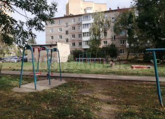 Продажа трехкомнатной квартиры, 54 м2, Смоленск, улица Памфилова, 9, Промышленный район