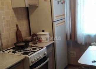 Продам 2-комнатную квартиру, 44 м2, Нижний Новгород, улица Маршала Голованова, 37, Приокский район