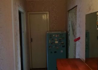 2-комнатная квартира на продажу, 50 м2, посёлок городского типа Безенчук, Советская улица