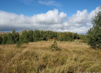 Продам земельный участок, 15.6 сот., село Лэзым, Центральная улица