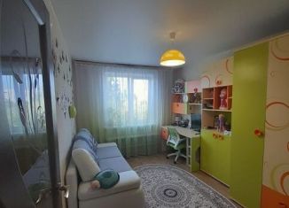 Продается 3-комнатная квартира, 58 м2, Екатеринбург, улица Софьи Перовской, 119, улица Софьи Перовской