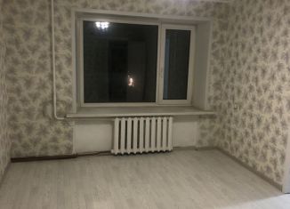 Продаю 2-ком. квартиру, 43 м2, Вытегра, улица Кирова, 2