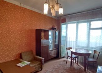 Продам 2-комнатную квартиру, 46 м2, Железногорск, улица Гагарина, 12к1