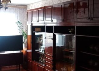 Продаю трехкомнатную квартиру, 68.1 м2, Кузнецк, улица Радищева, 7