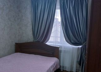 Сдам 2-комнатную квартиру, 41 м2, Нальчик, проспект Шогенцукова, 5, район Центр