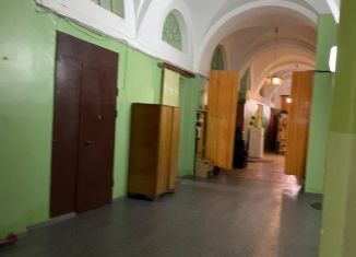 Комната на продажу, 14 м2, Санкт-Петербург, проспект Стачек, 144, метро Ленинский проспект