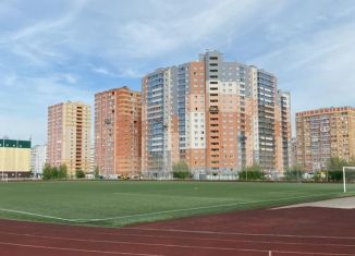 Продается 2-комнатная квартира, 80 м2, Казань, улица Четаева, 14Ак2, ЖК Золотая Середина