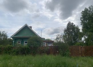 Продам дом, 50 м2, деревня Уваровка, Первомайская улица