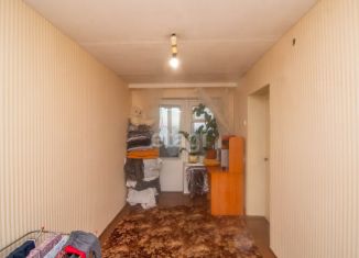 Продам 2-комнатную квартиру, 42.6 м2, Тюменская область, улица Республики, 90