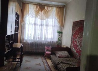 Продается четырехкомнатная квартира, 88.9 м2, село Петровка, квартал Егудина, 33