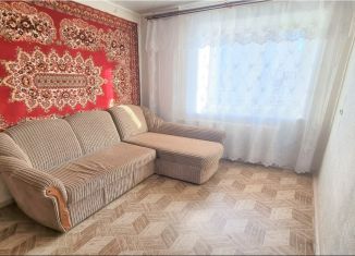 Продается 4-комнатная квартира, 72 м2, Челябинская область, улица Цвиллинга, 88А