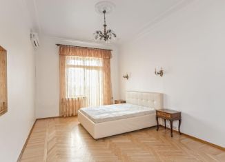 Сдам 4-ком. квартиру, 125 м2, Москва, улица Николаева, 4, улица Николаева