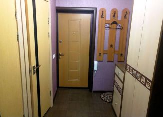 2-комнатная квартира в аренду, 33 м2, Москва, рабочий посёлок Киевский, 12