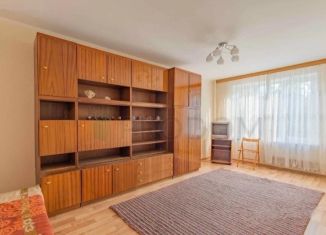 Продаю 1-комнатную квартиру, 37 м2, Екатеринбург, улица Анны Бычковой, 14, улица Анны Бычковой