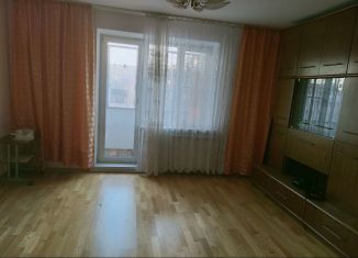 Сдача в аренду 1-комнатной квартиры, 45 м2, Челябинская область, Молдавская улица, 19А