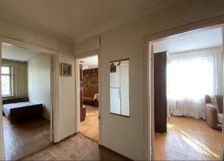Продажа 3-комнатной квартиры, 61.2 м2, Терек, улица Бесланеева, 13