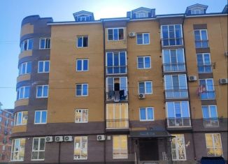 Однокомнатная квартира на продажу, 55 м2, Владикавказ, 18-й микрорайон, улица Шамиля Джикаева