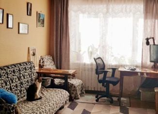 Продается 2-комнатная квартира, 40.5 м2, Краснотурьинск, улица Карпинского, 18