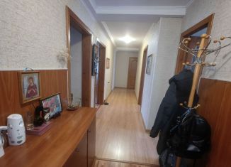 Продается 5-комнатная квартира, 105.2 м2, Астрахань