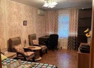 Продажа 4-ком. квартиры, 80 м2, Сочи, улица Ульянова, 80, микрорайон Черемушки