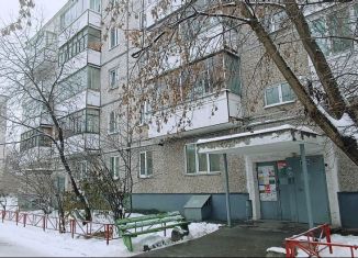 Продажа 1-комнатной квартиры, 28 м2, Первоуральск, улица Володарского