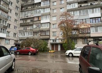 Продам 1-комнатную квартиру, 32.7 м2, Тосно, проспект Ленина, 10