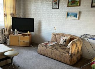 Продажа 2-ком. квартиры, 53 м2, Владимир, улица Куйбышева, 58