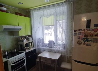 Продается трехкомнатная квартира, 61.1 м2, село Молчаново, Степная улица, 8Б