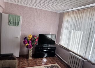 Продается 2-комнатная квартира, 44.2 м2, село Чернокозово, Рабочая улица
