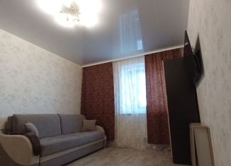 Сдается в аренду 1-комнатная квартира, 35 м2, Тюменская область, улица Дмитрия Менделеева, 2