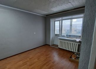 Сдаю в аренду однокомнатную квартиру, 32 м2, Полевской, Коммунистическая улица