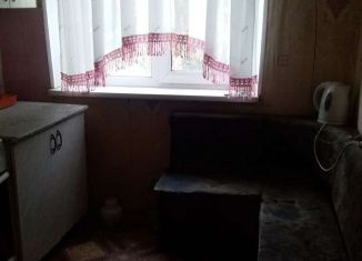 Сдам трехкомнатную квартиру, 60 м2, Челябинск, улица Доватора, 4, Советский район
