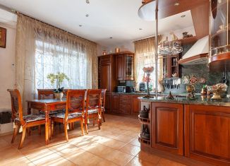 Продаю дом, 450 м2, поселок Нагорное, Новая Нагорная улица, 23