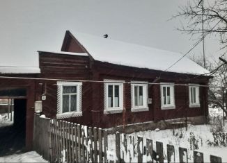 Продаю дом, 65 м2, рабочий посёлок Сурское, площадь Героев