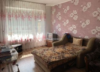 Продается двухкомнатная квартира, 47.4 м2, Новокузнецк, улица Радищева, 30