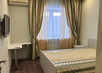 Сдаю в аренду 2-ком. квартиру, 80 м2, Тюмень, Широтная улица, 128