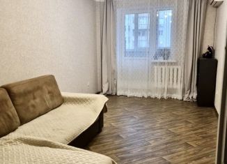 Продаю однокомнатную квартиру, 42 м2, Ростовская область, улица Лелюшенко, 15Г