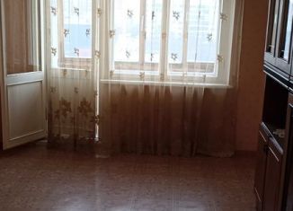 Продам 2-комнатную квартиру, 54 м2, Челябинская область, улица Молодогвардейцев, 48