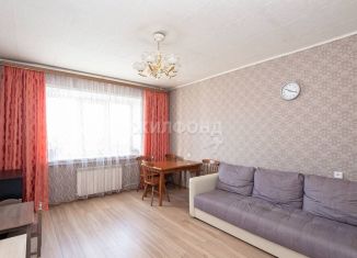 Продам четырехкомнатную квартиру, 77.5 м2, Новосибирская область, улица Павлова, 4