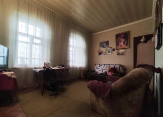 Продаю 1-комнатную квартиру, 52 м2, посёлок Берёзовый, улица Археолога Веселовского, 3