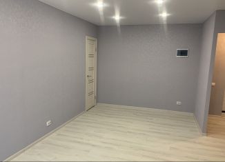 Продам двухкомнатную квартиру, 43.8 м2, Новочебоксарск, улица Жени Крутовой