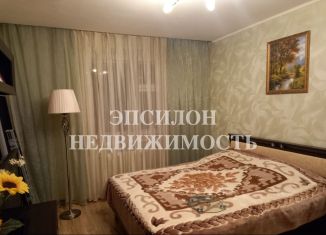 Продаю 2-комнатную квартиру, 62 м2, Курская область, проспект Хрущёва, 12
